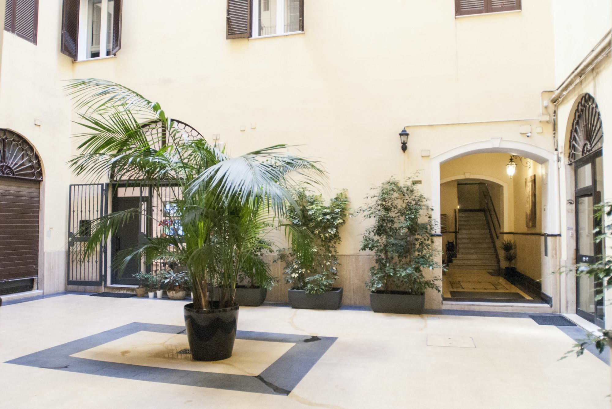 Merulana Holidays Rome Buitenkant foto